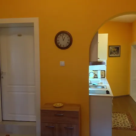 Svetlana Gæstehus 3*